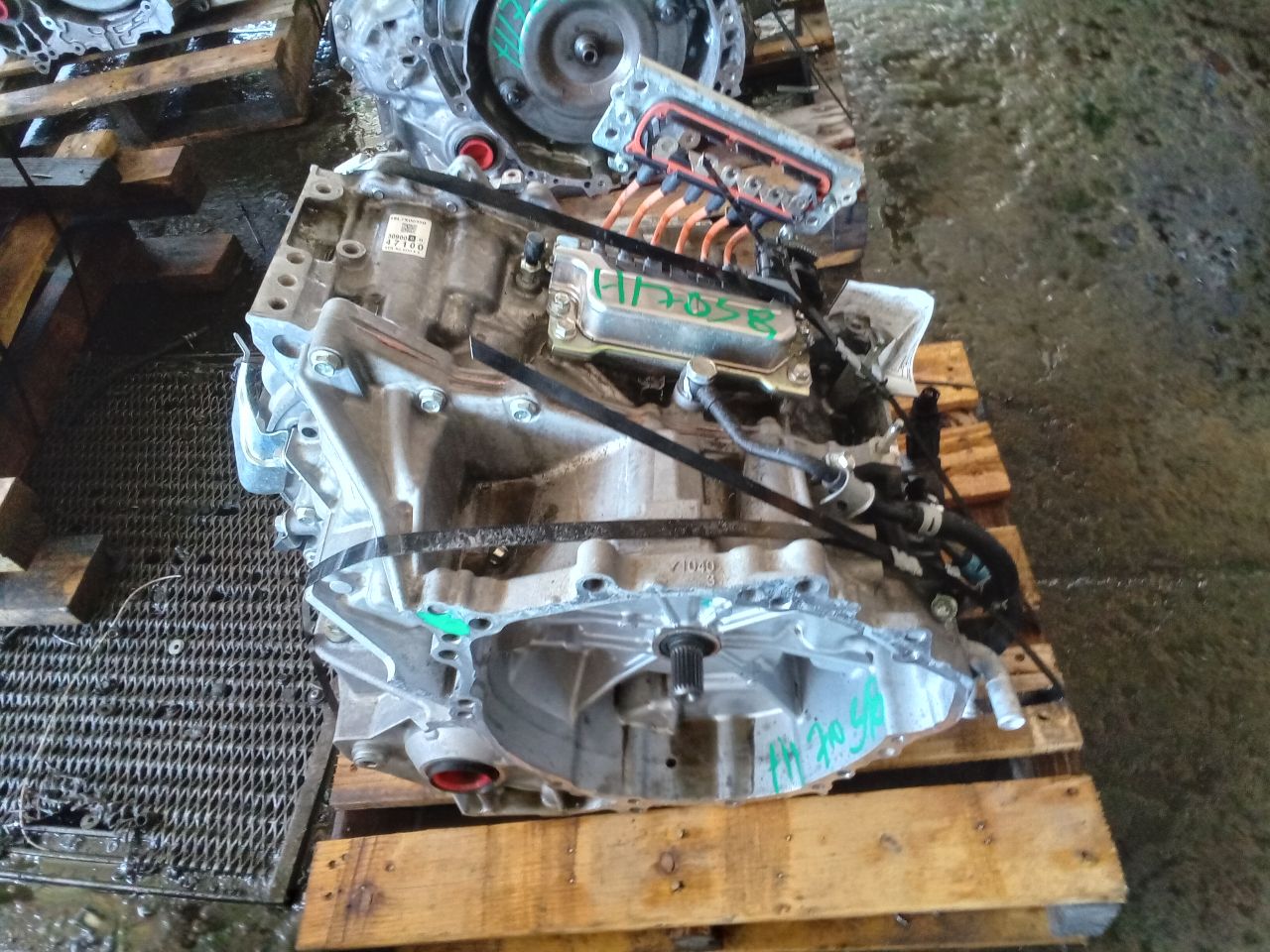 Part image 3