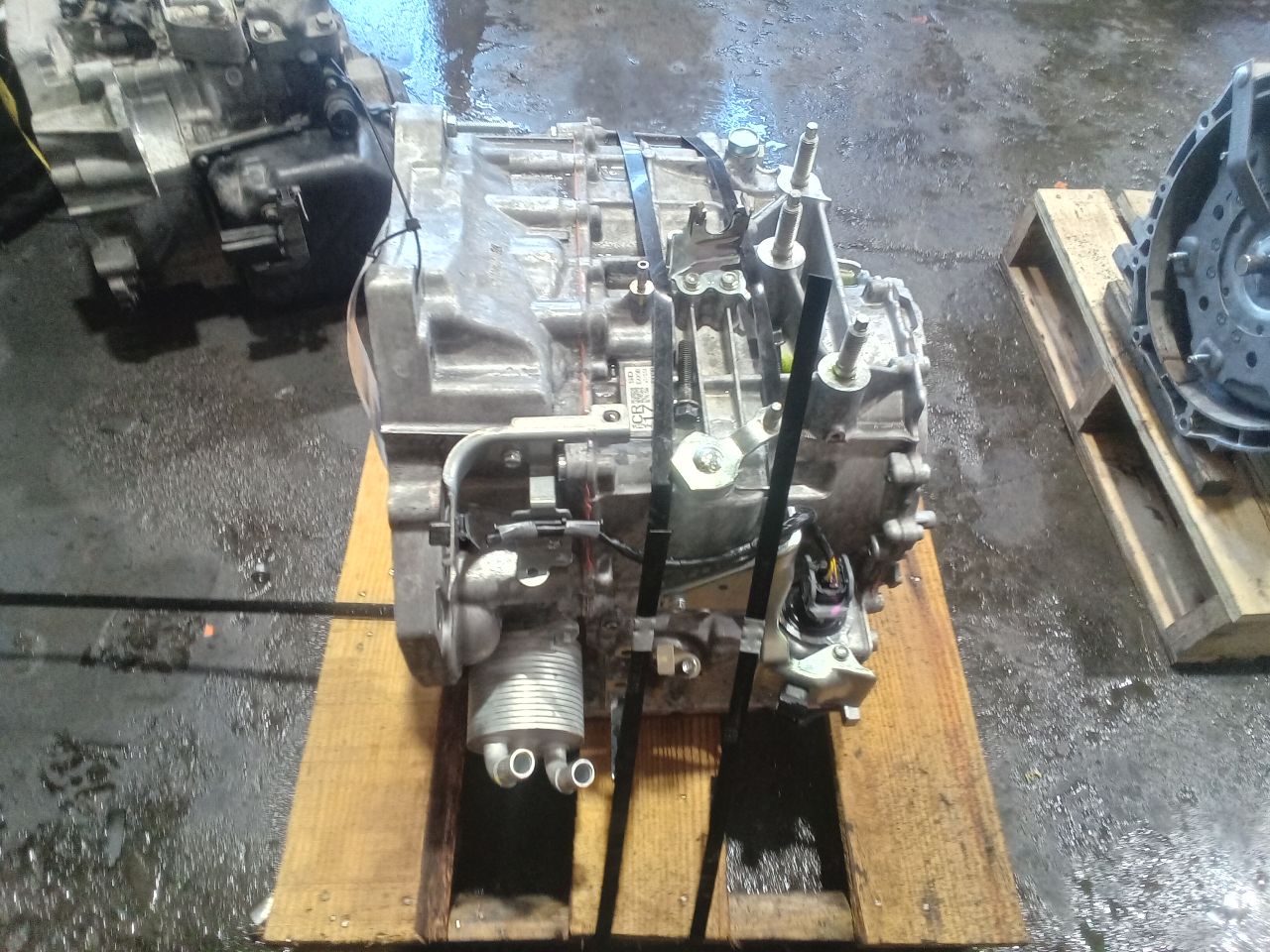 Part image 6