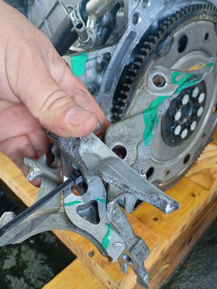 Part image 16