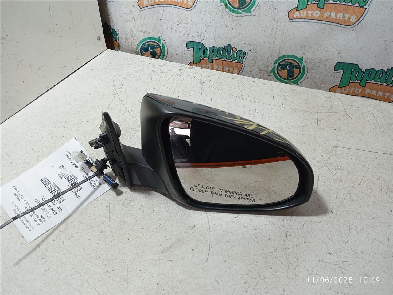 Used 2014 Toyota CAMRY w/o blind spot alert - Stock #A13105