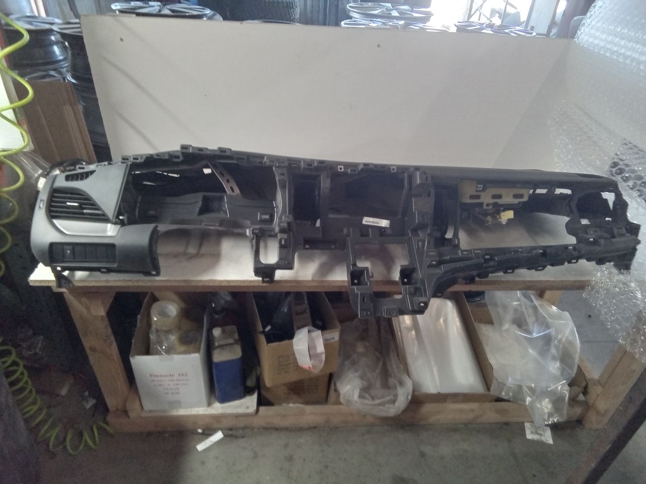 Part image 12