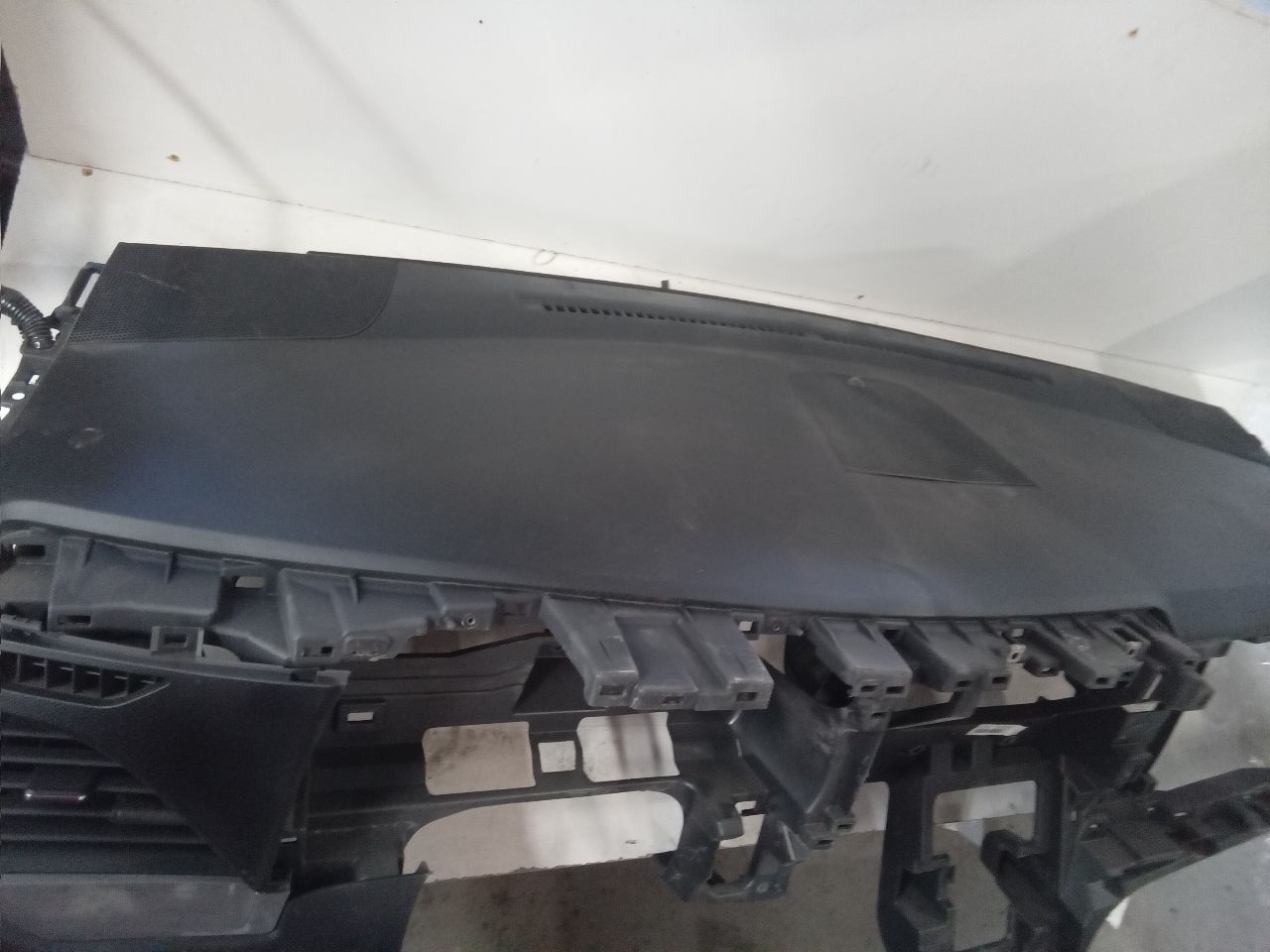 Part image 13