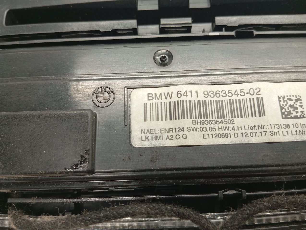 Part image 4