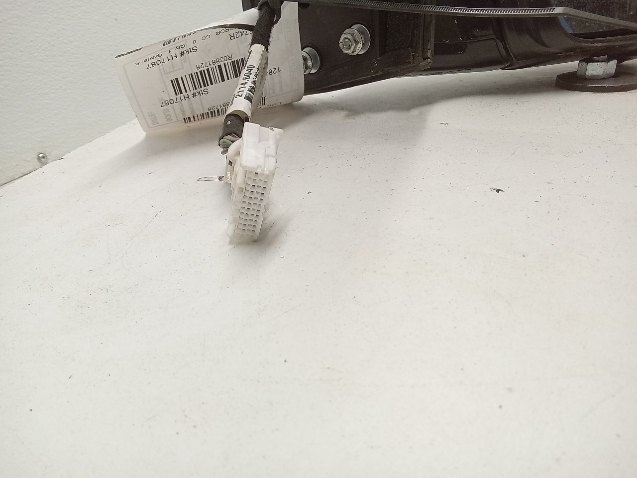 Part image 2