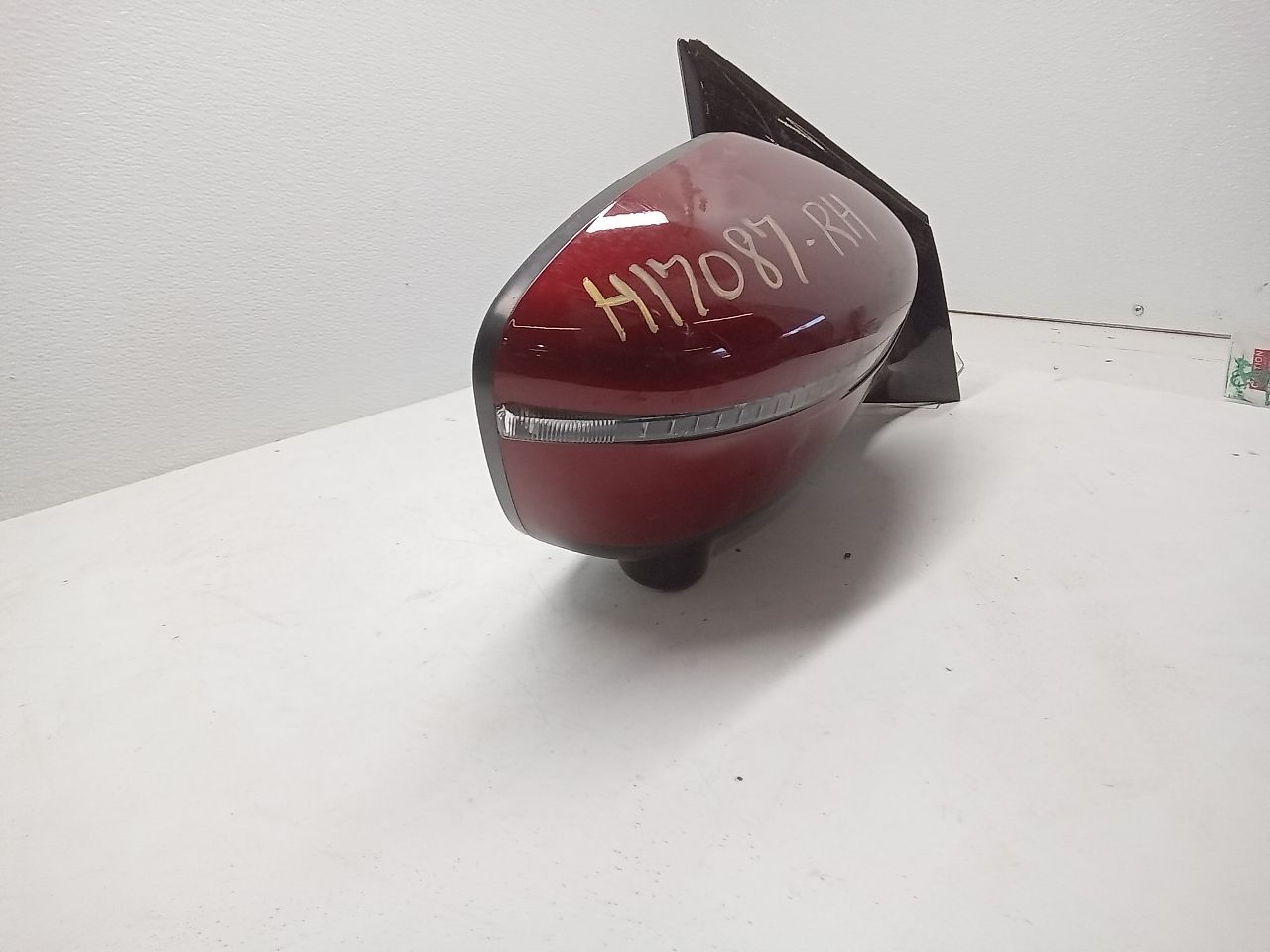 Part image 4