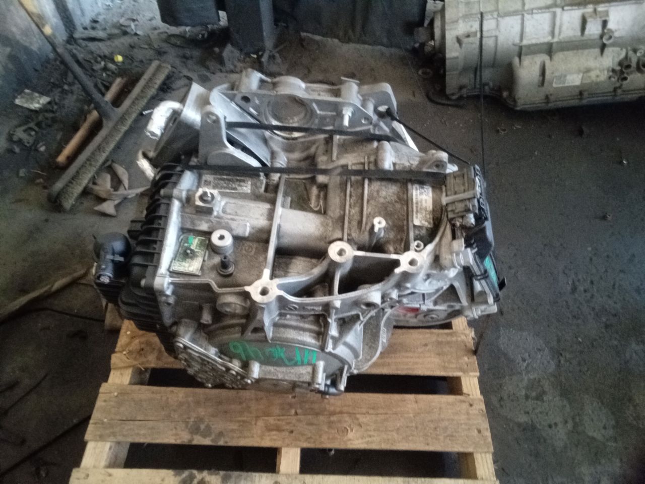 Part image 1
