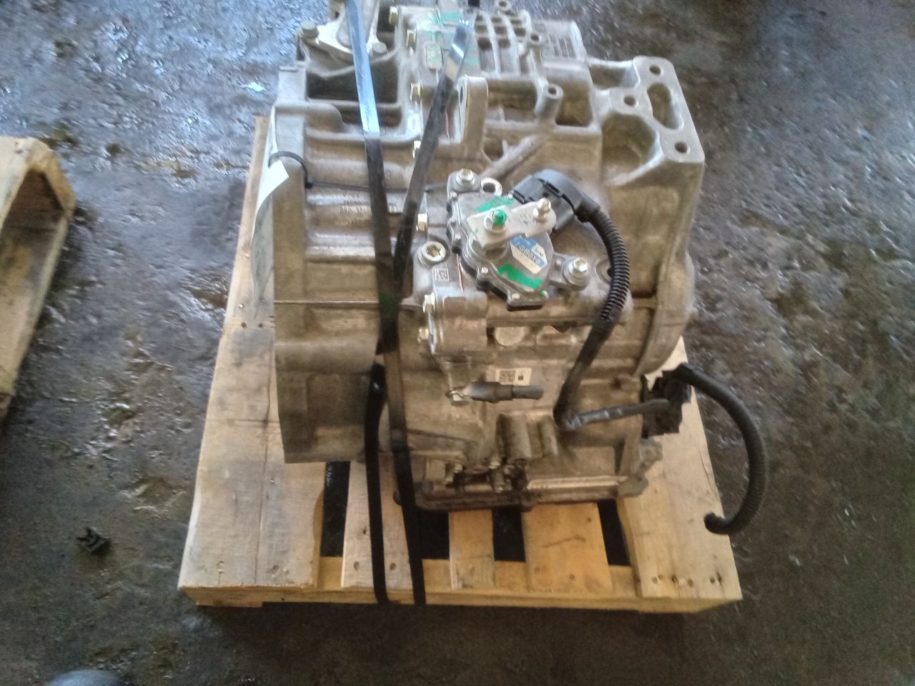 Part image 4