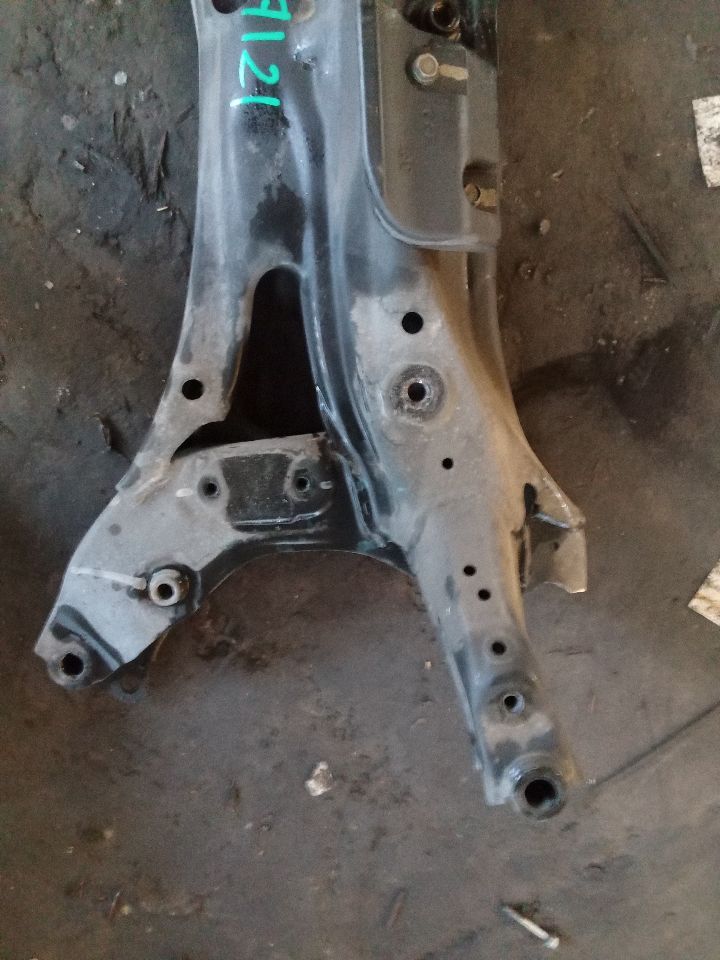 Part image 4