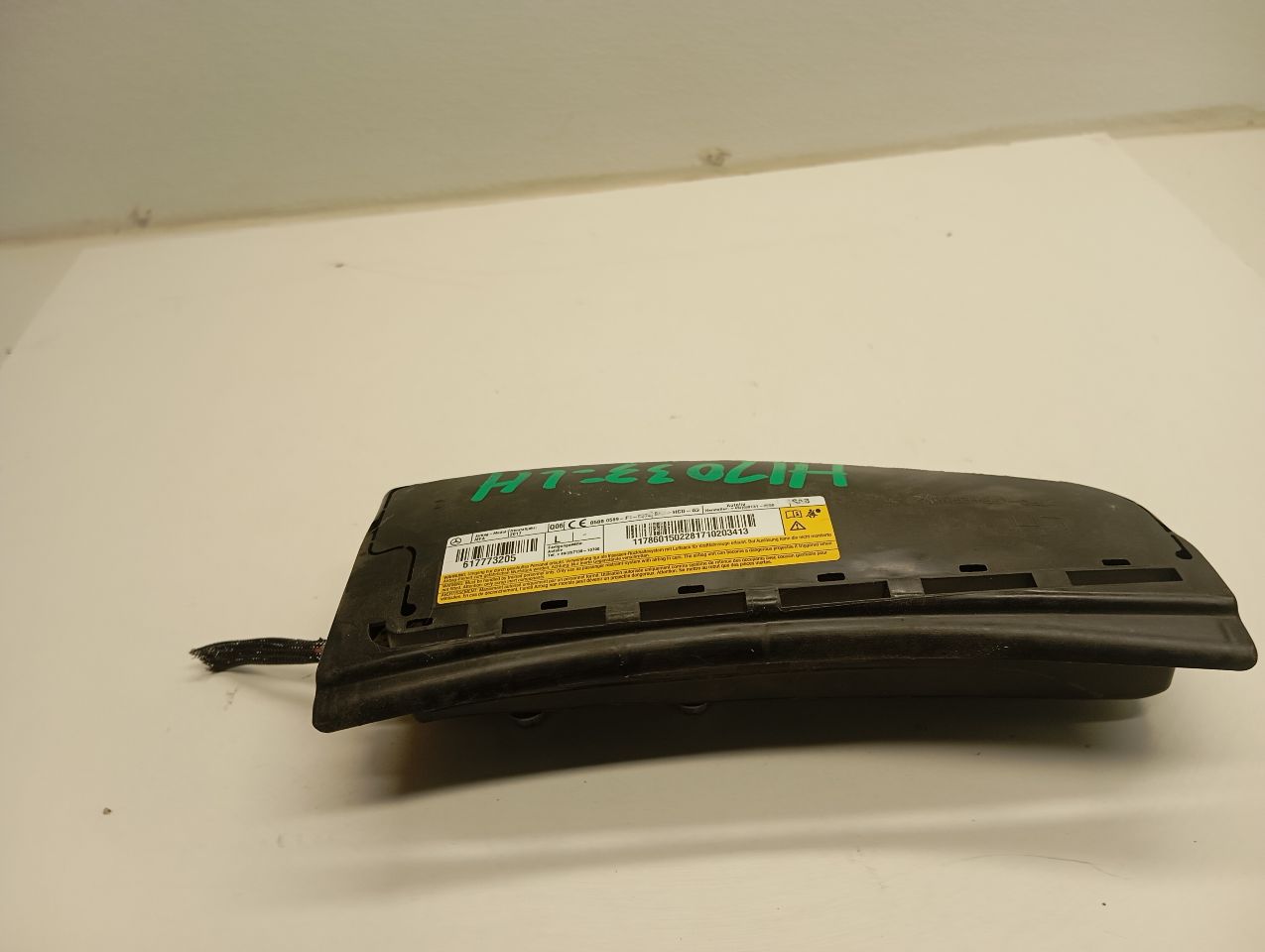 Part image 3
