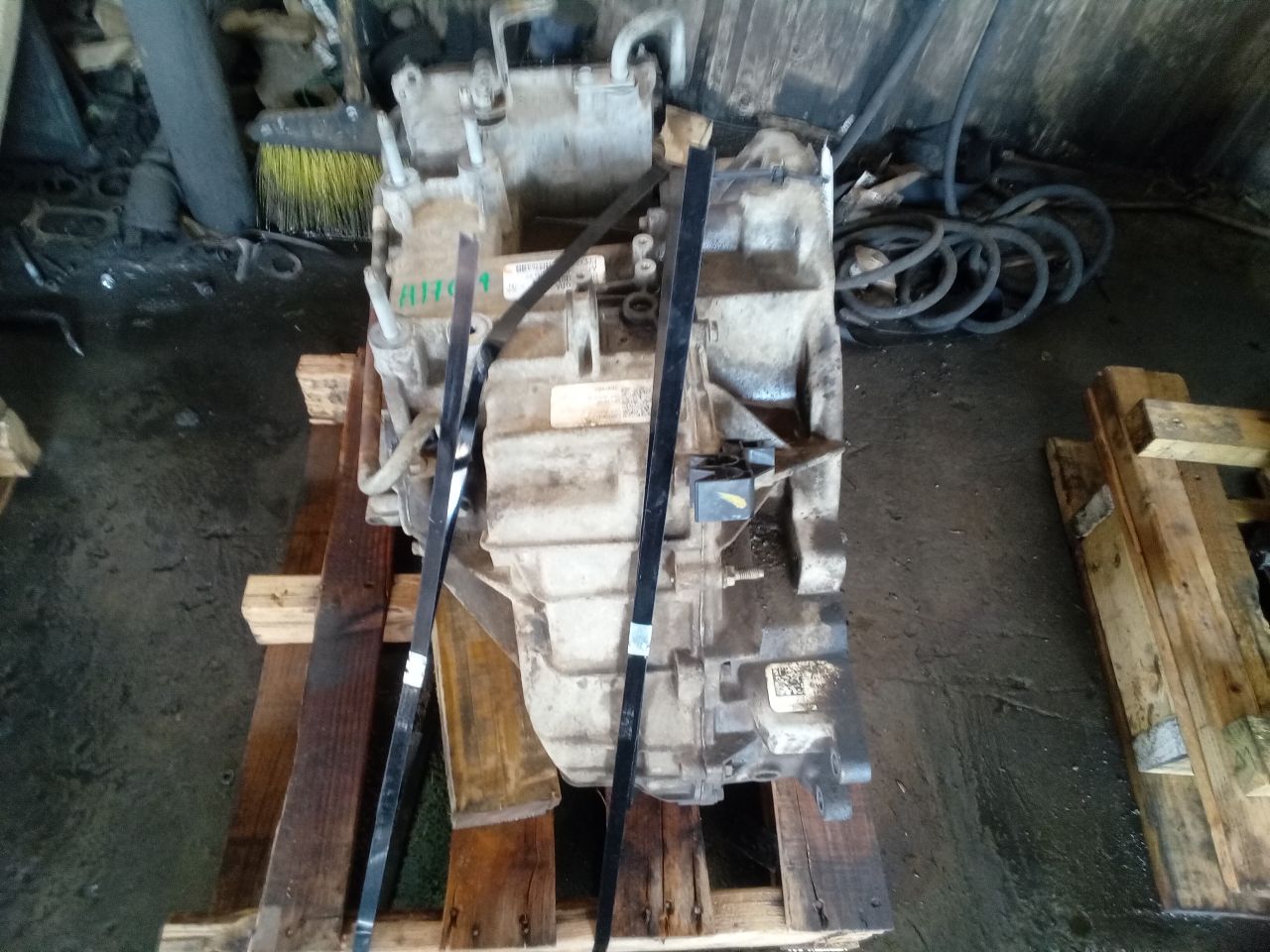 Part image 2