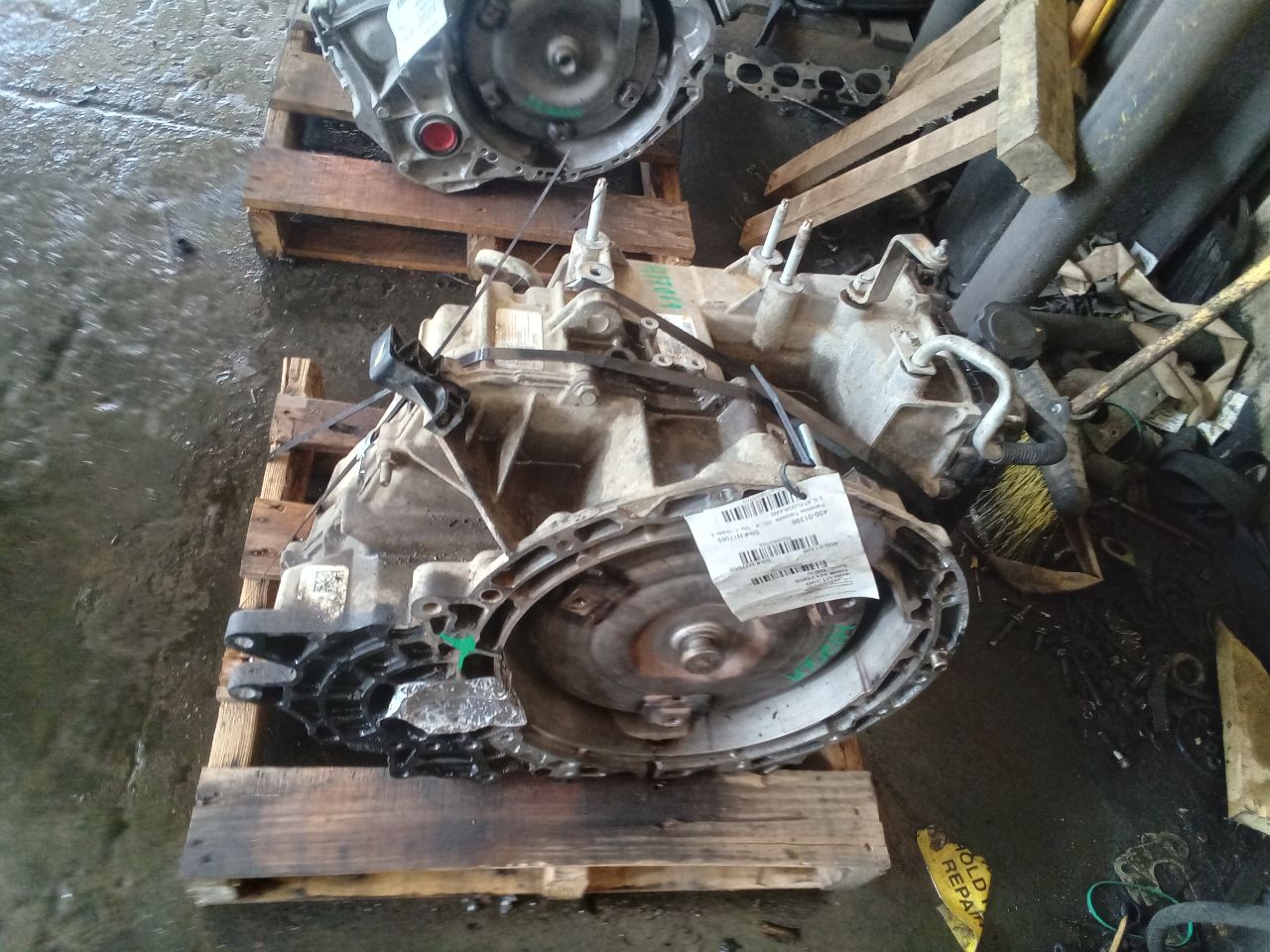 Part image 3