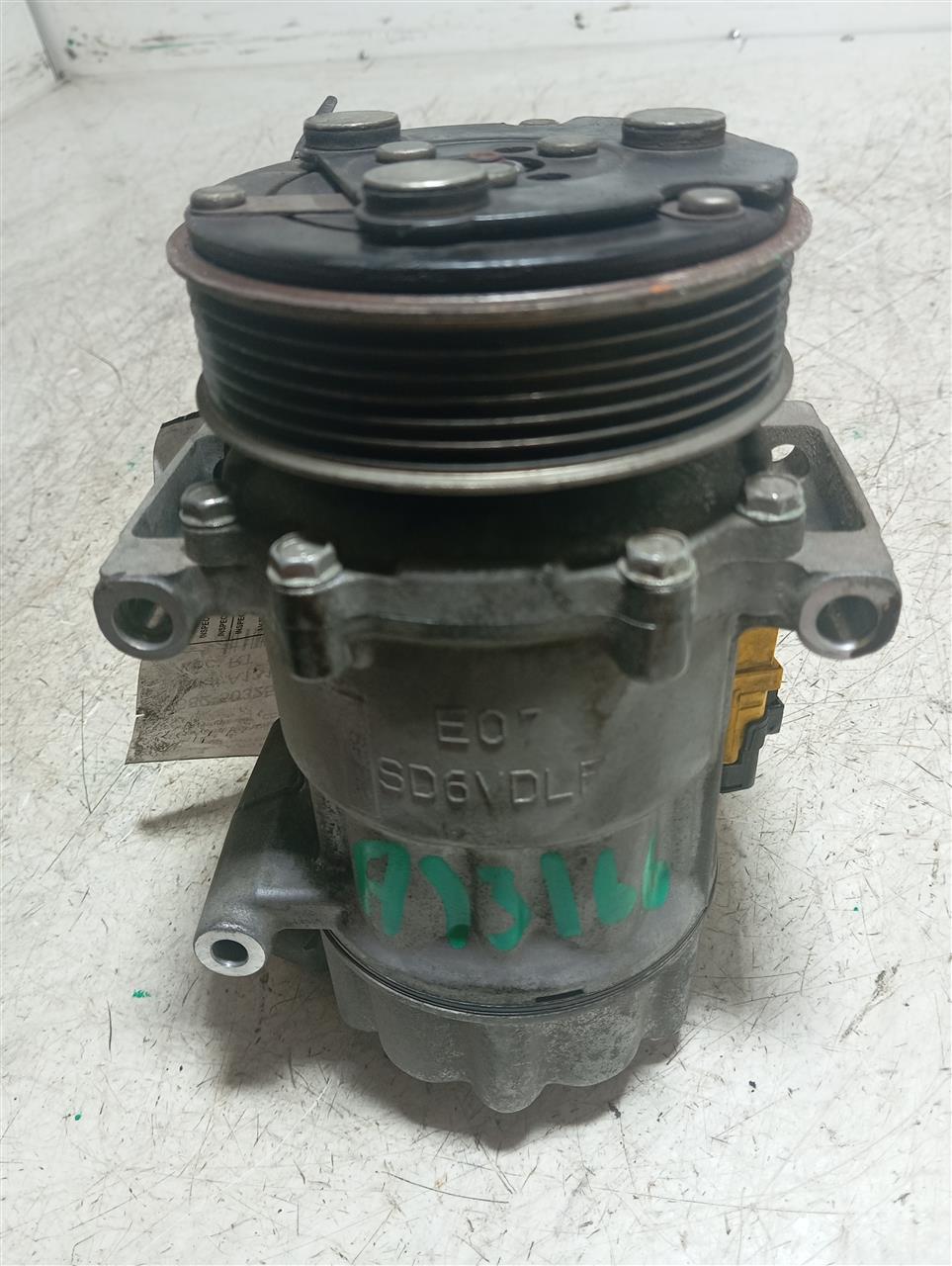 2015 COUNTRYMAN MINI Cooper AC Compressor
