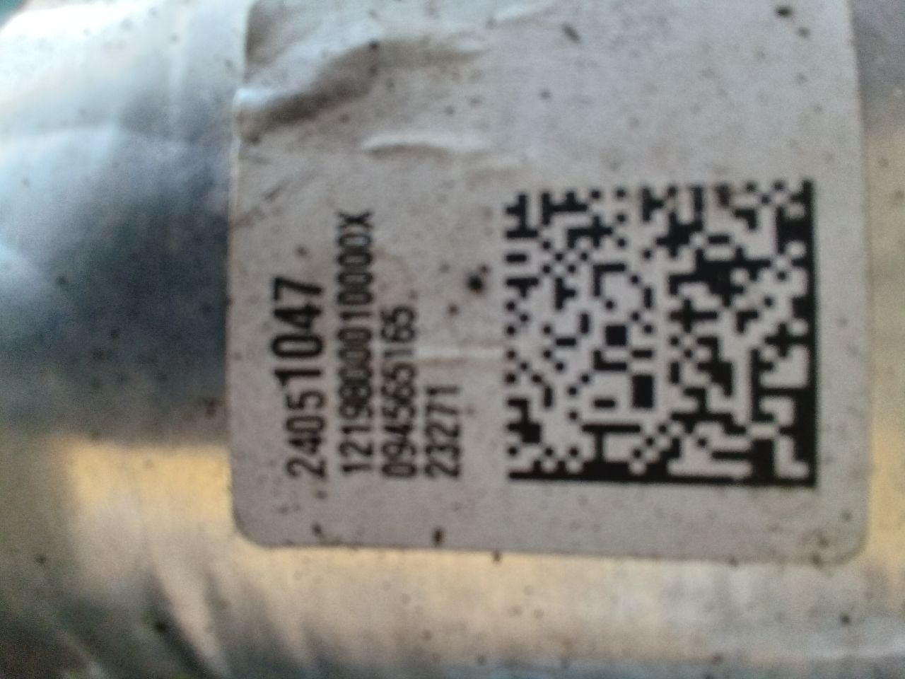 Part image 3