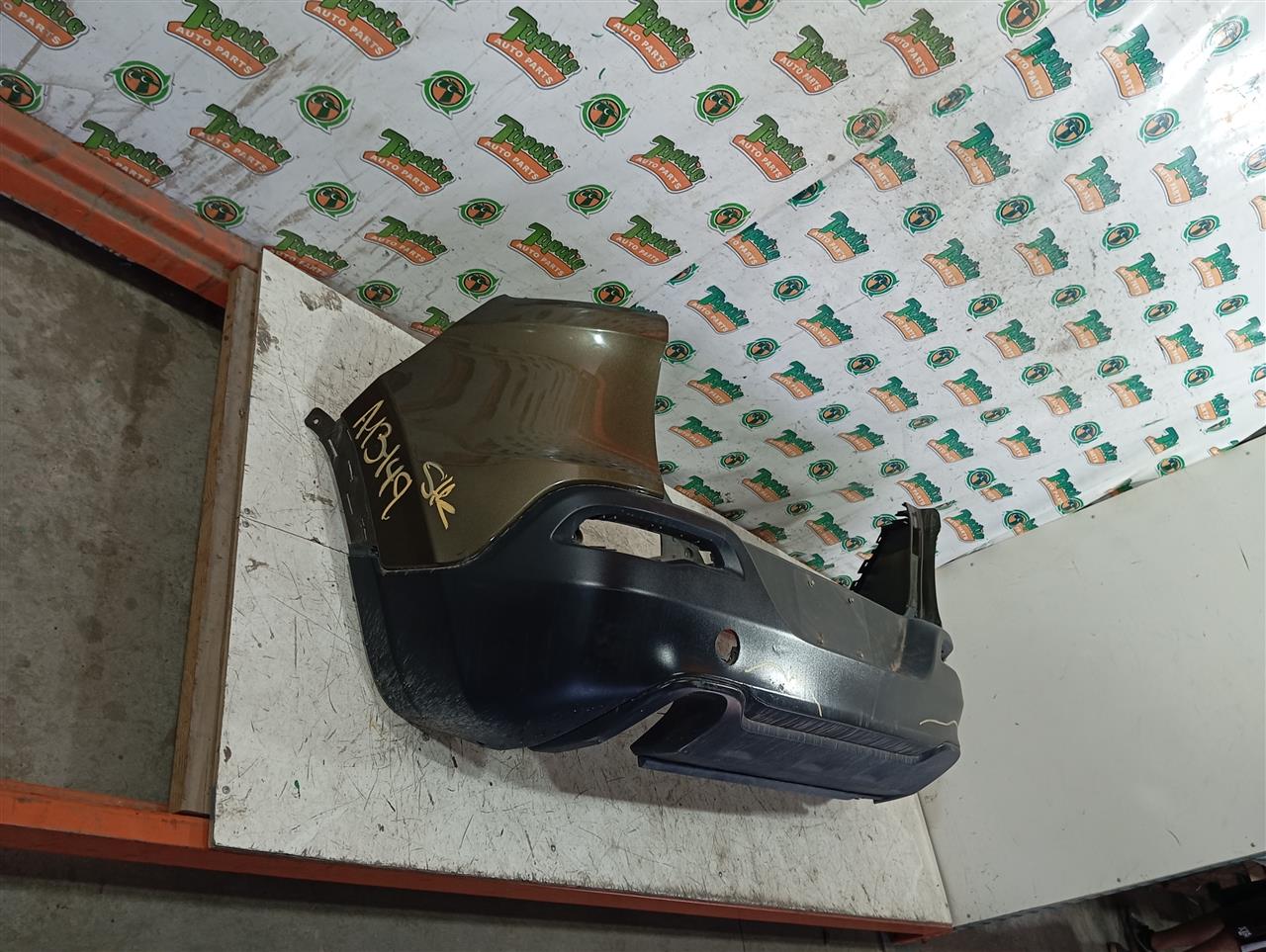 Part image 4
