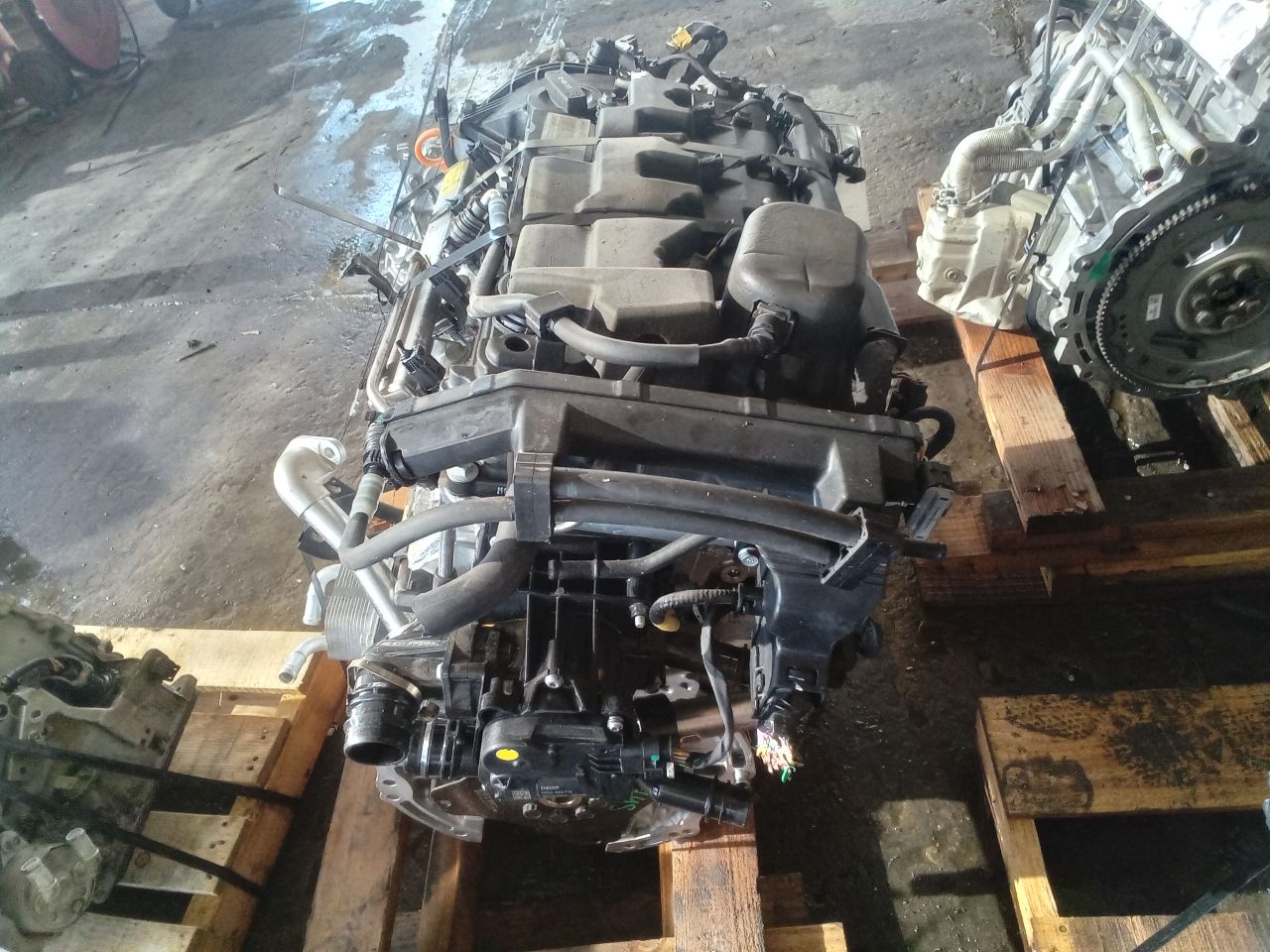 Part image 6