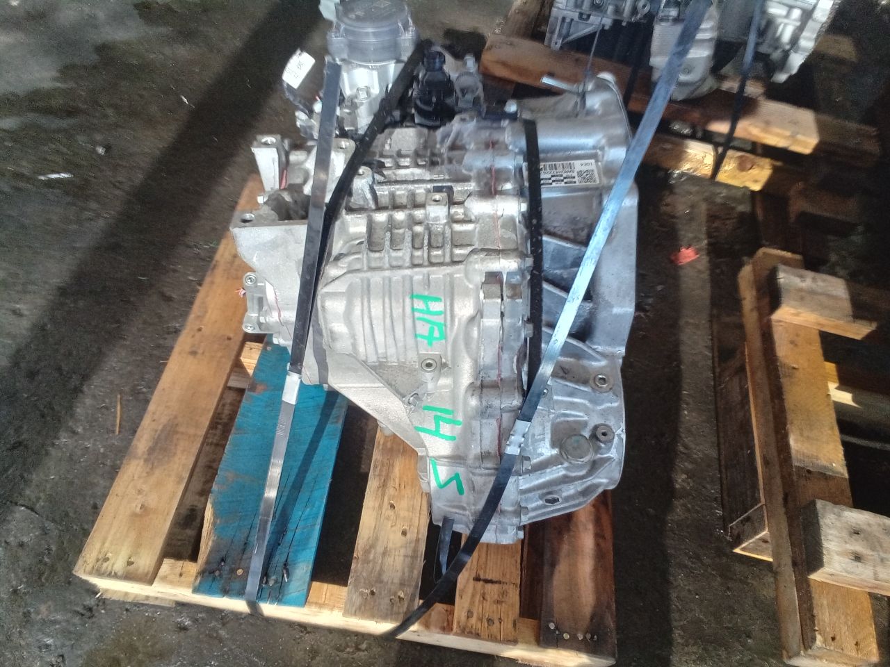 Part image 5