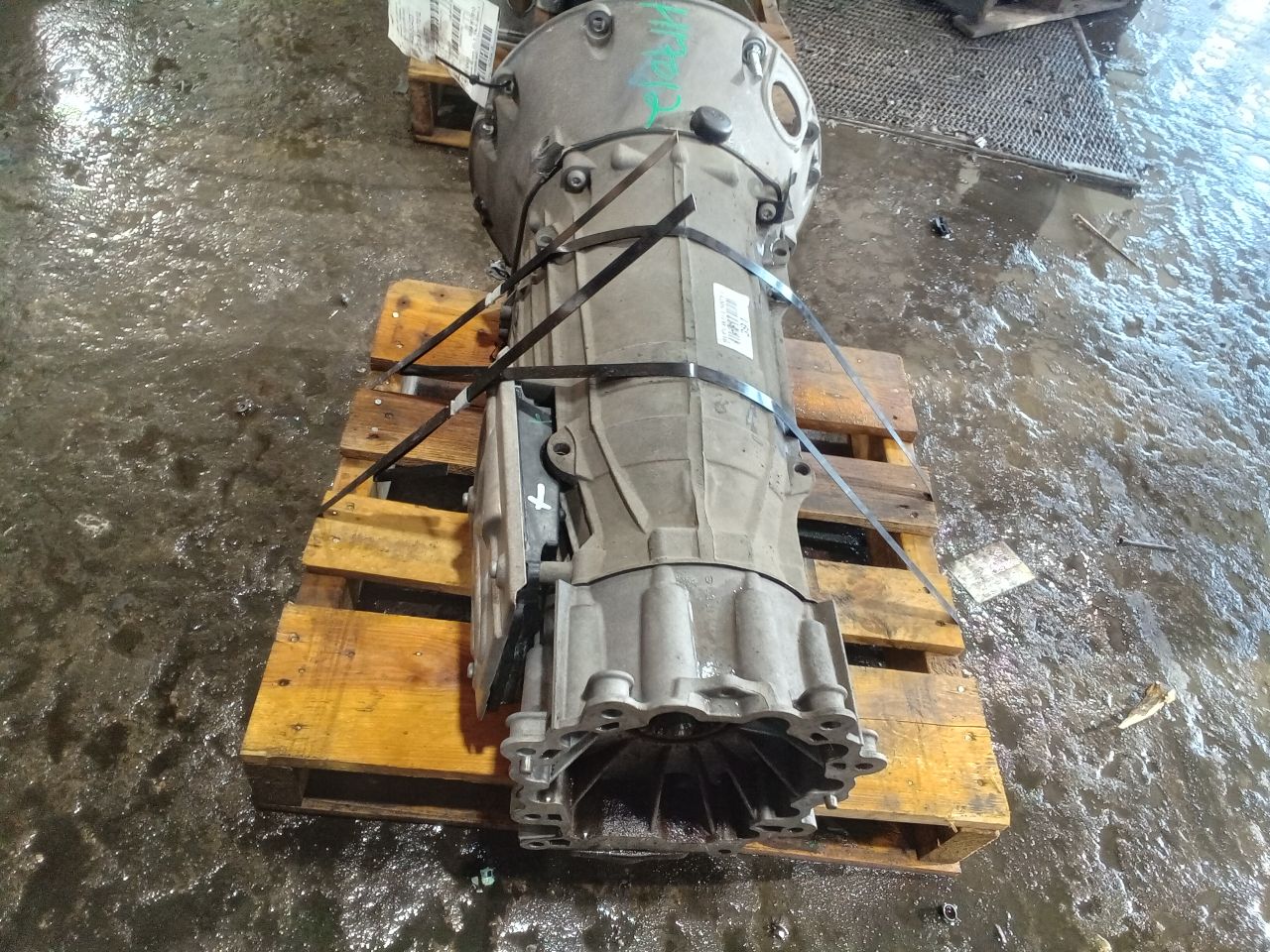 Part image 3