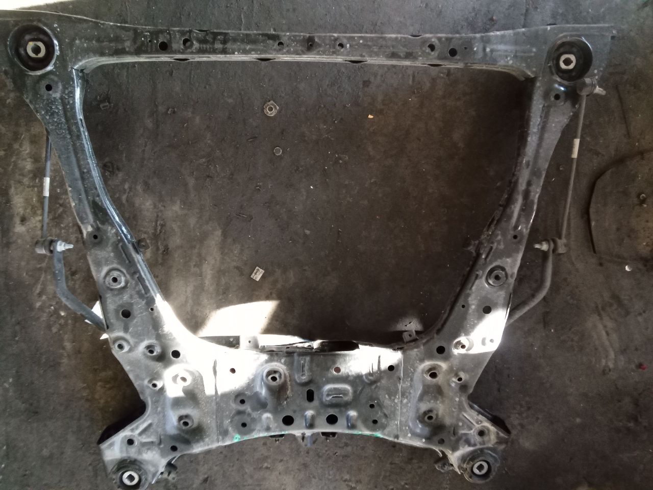 Part image 3