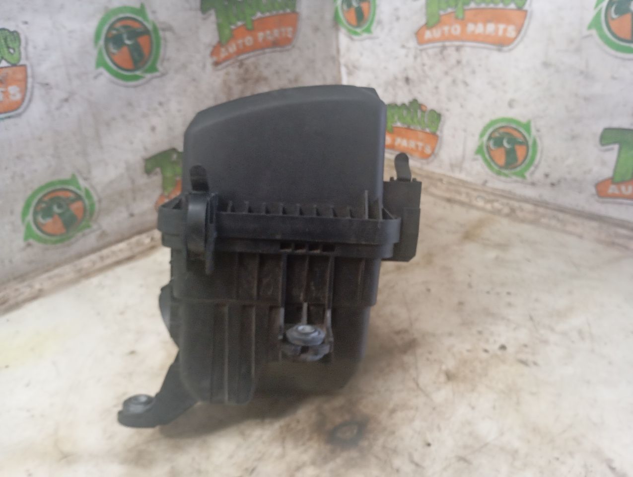 Part image 6