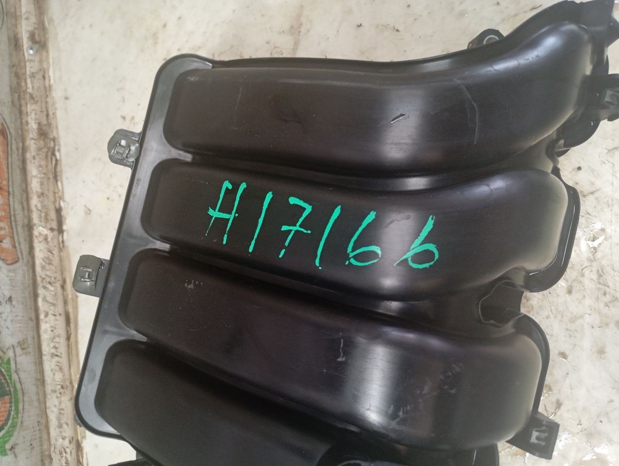 Part image 2