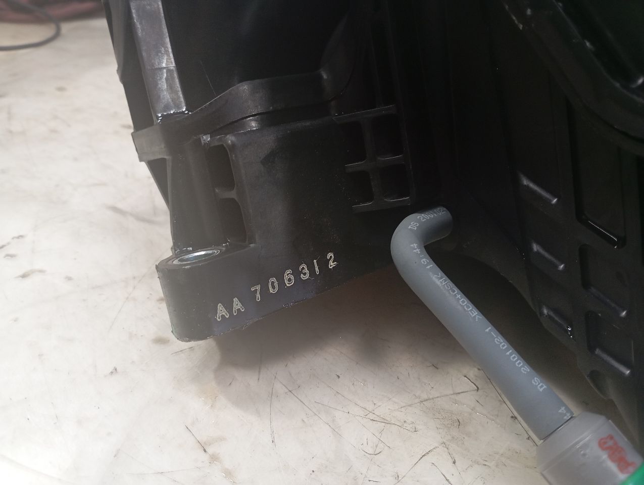 Part image 5
