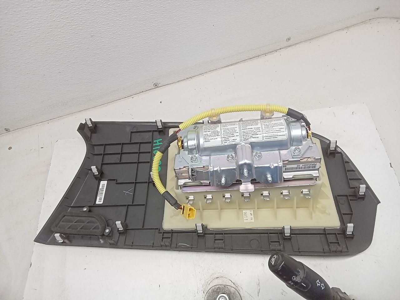 Part image 9