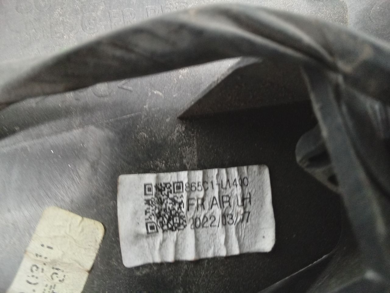 Part image 3