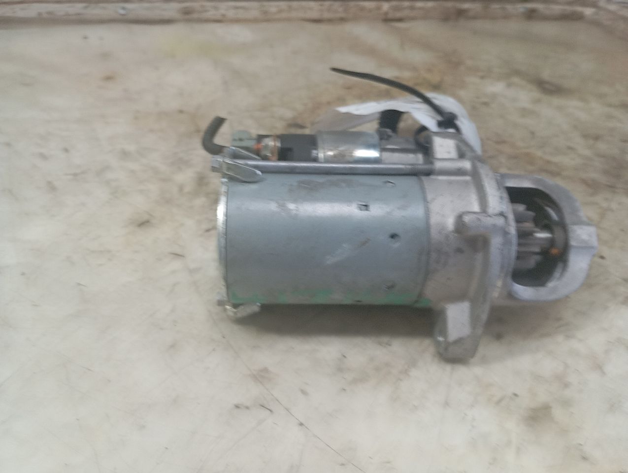 Part image 4