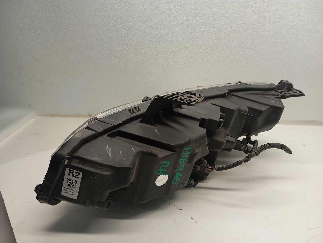 Part image 3