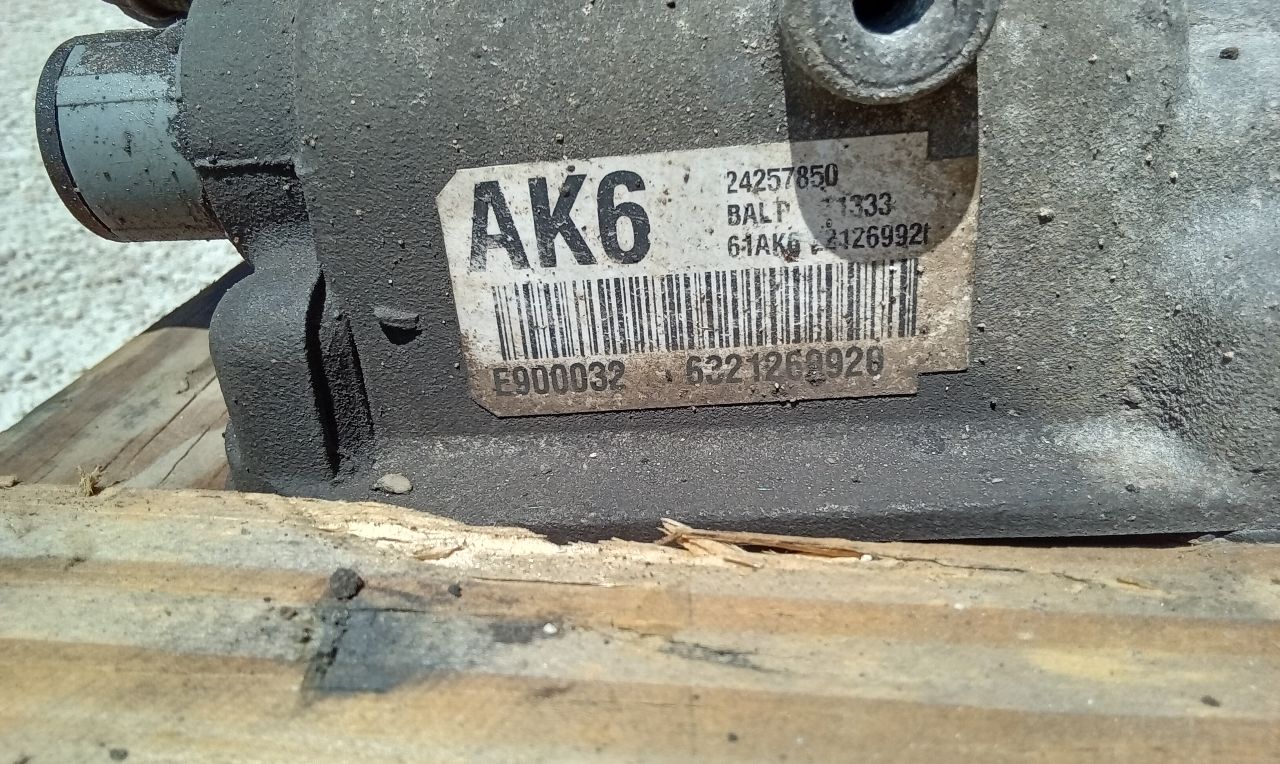 Part image 6