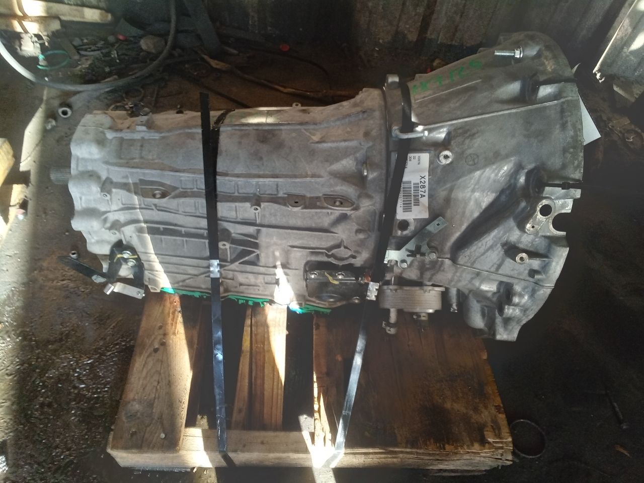 Part image 3