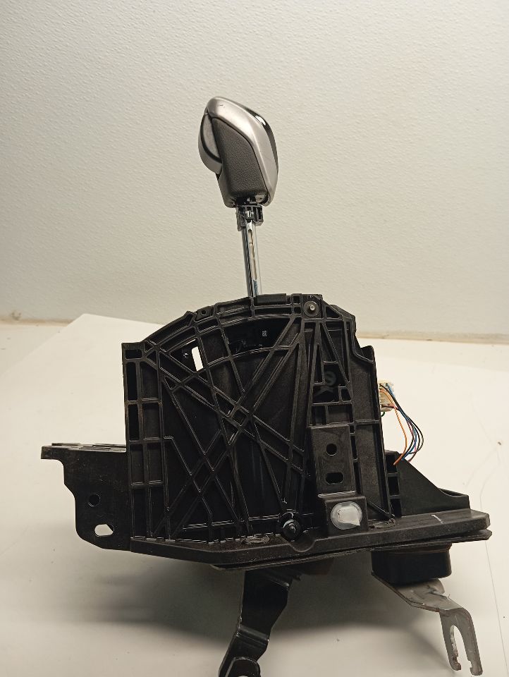 Part image 6