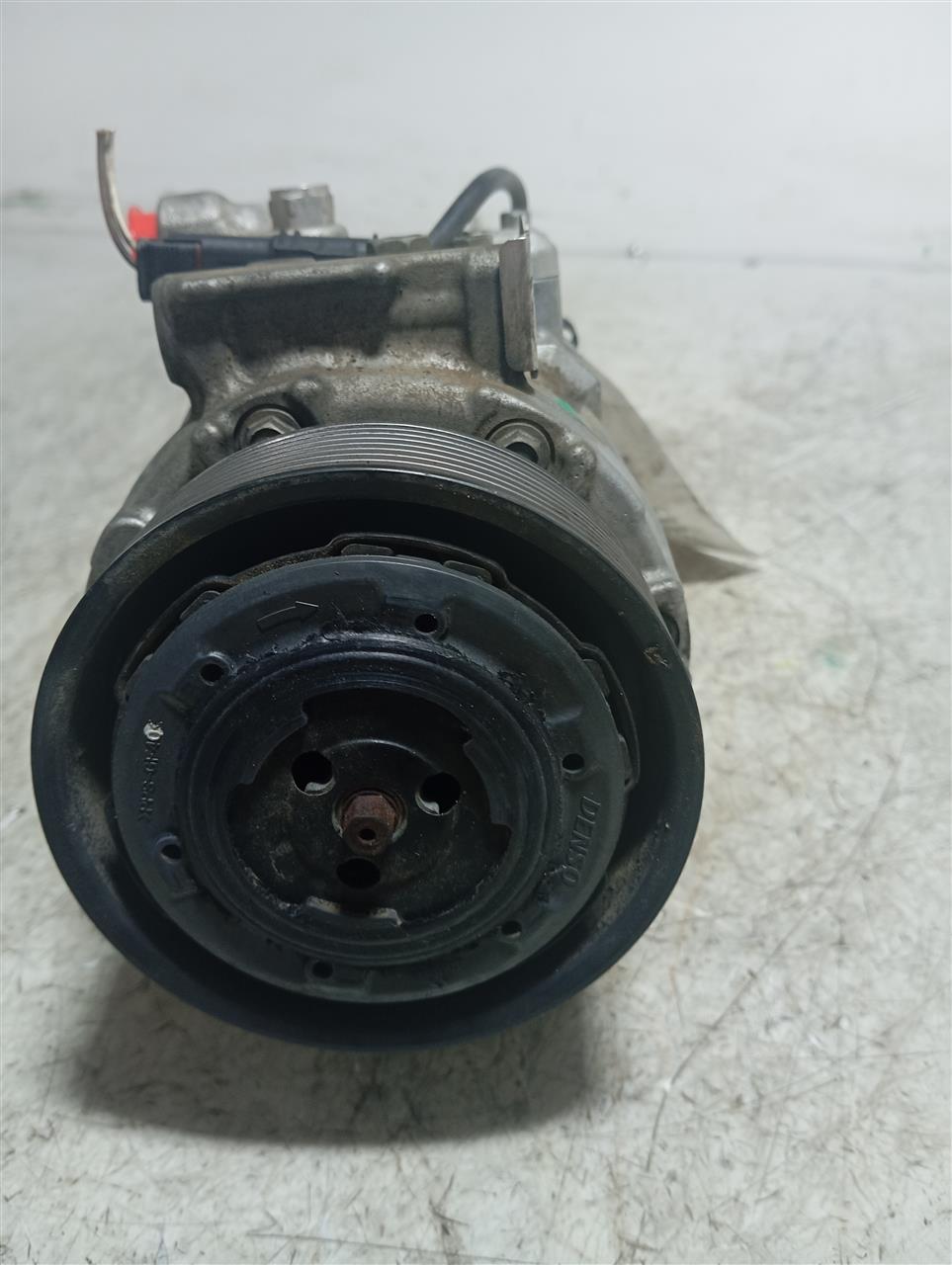 Part image 4