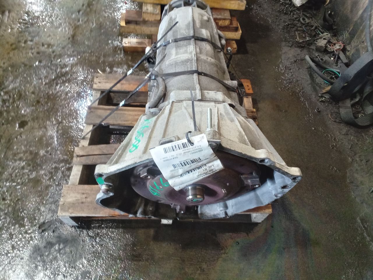 Part image 3