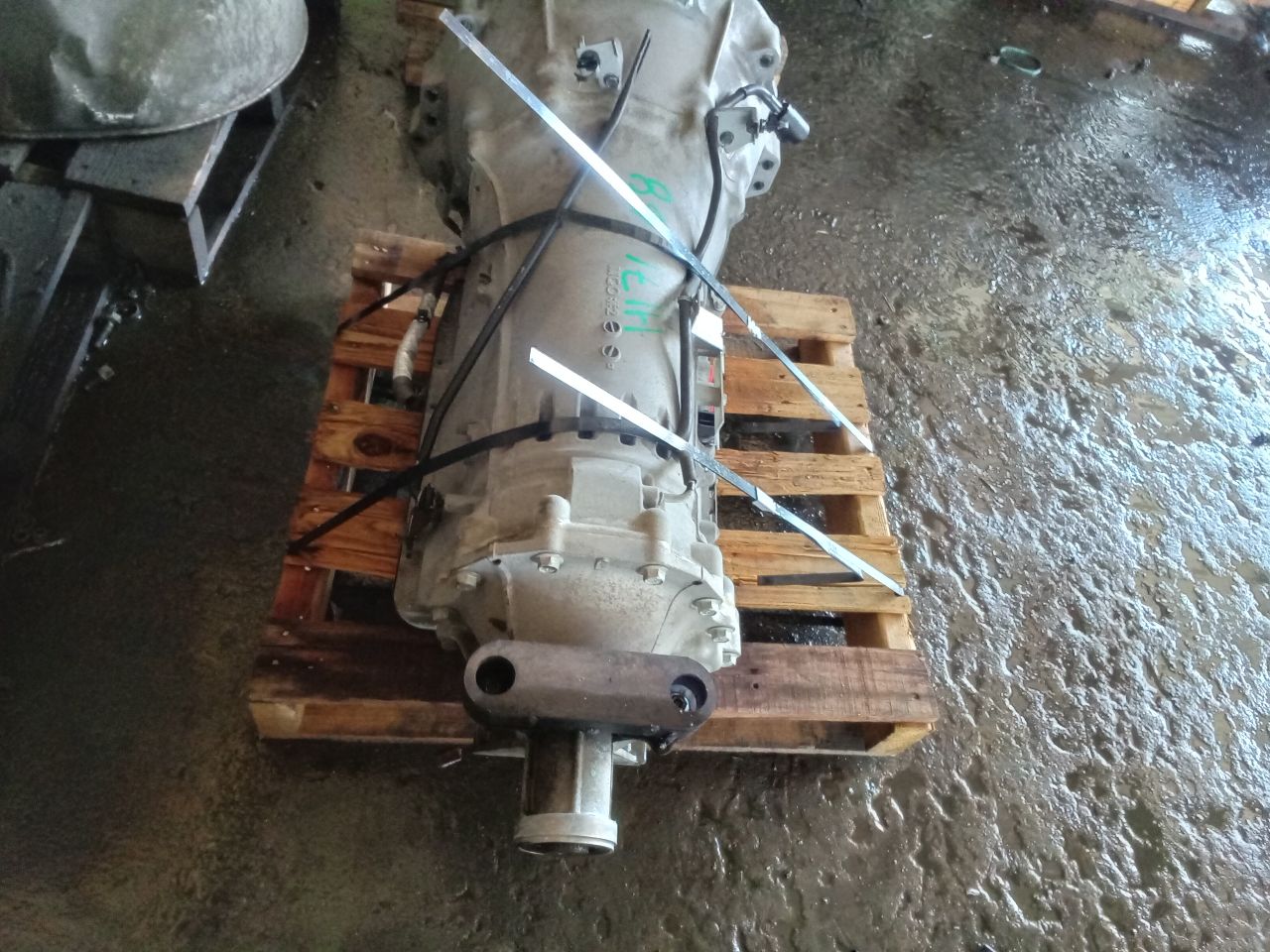 Part image 8