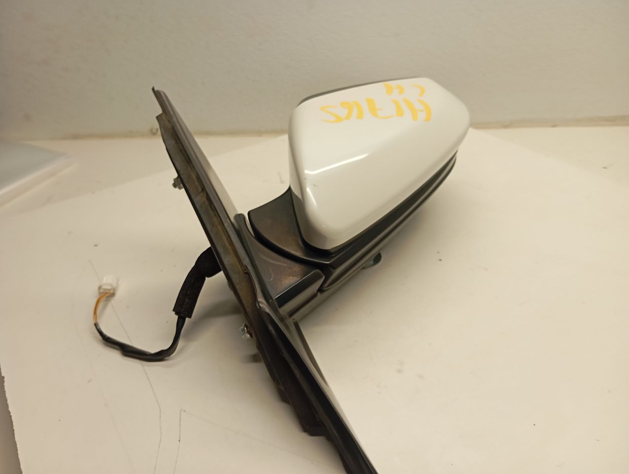 Part image 4
