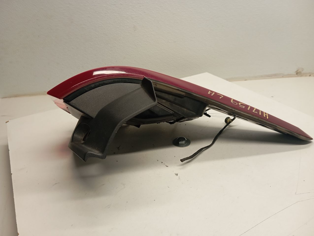 Part image 3