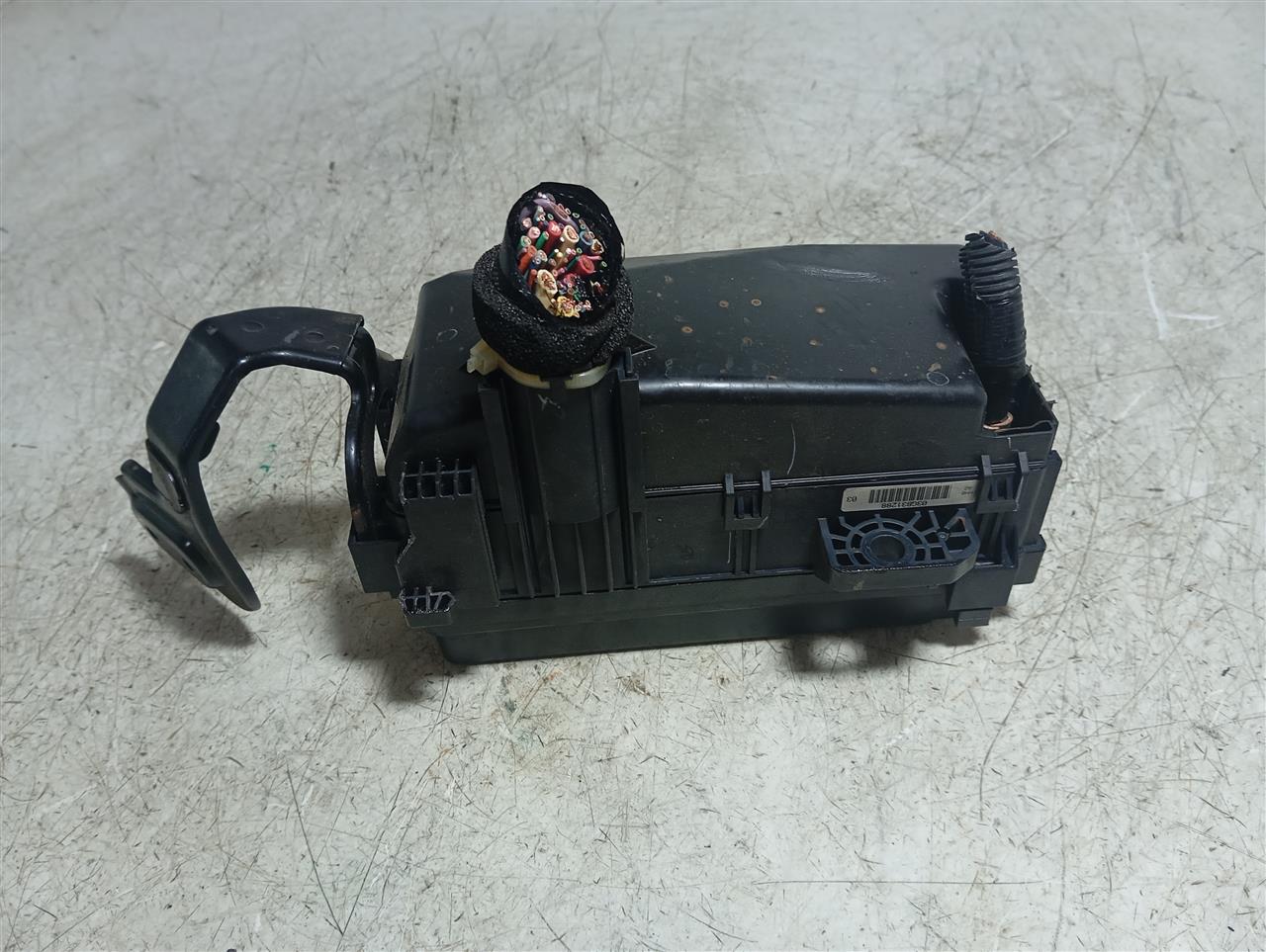 Part image 3