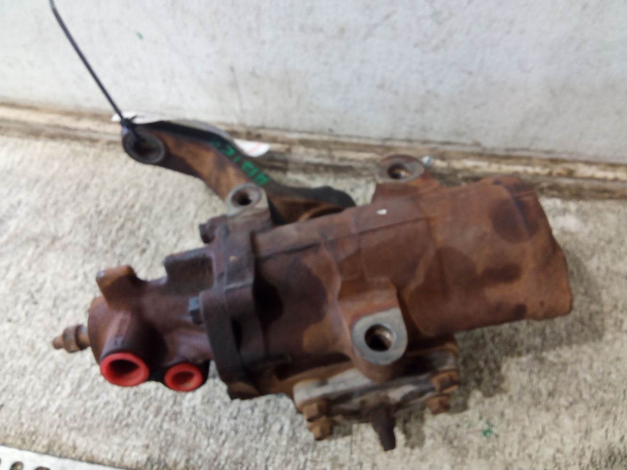 Part image 4