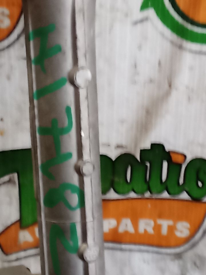 Part image 8
