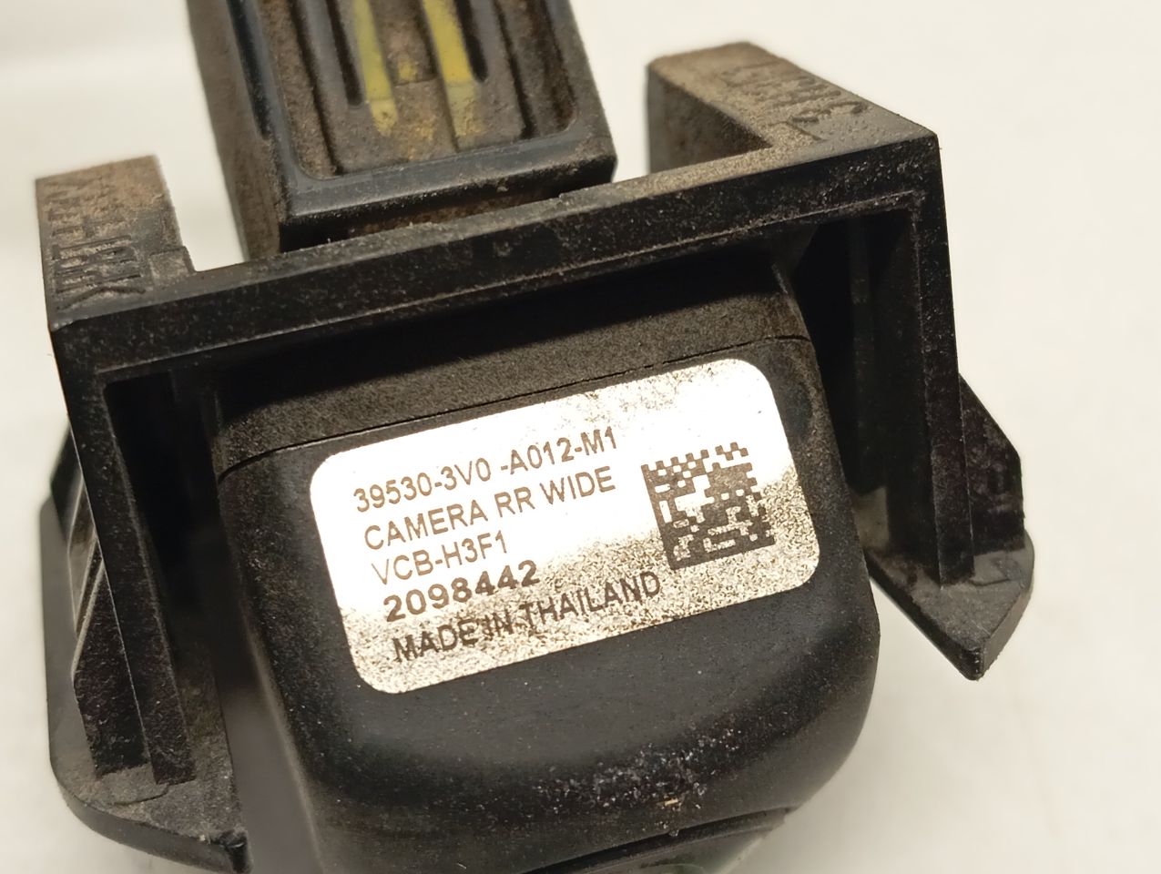 Part image 3