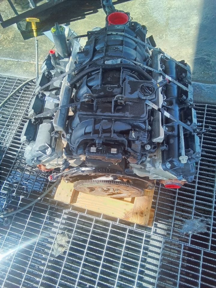 Part image 7