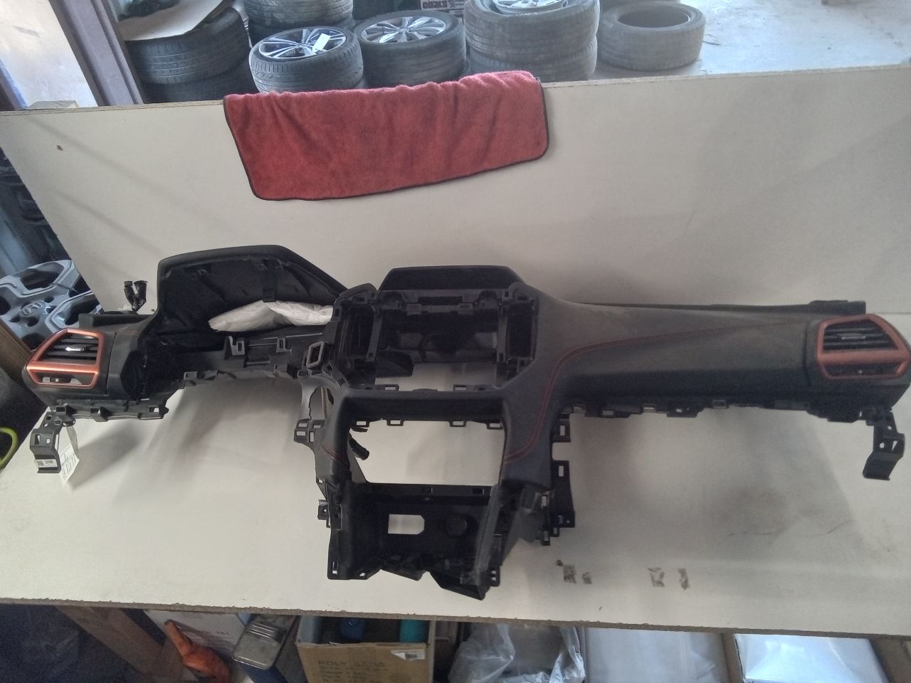 Part image 1