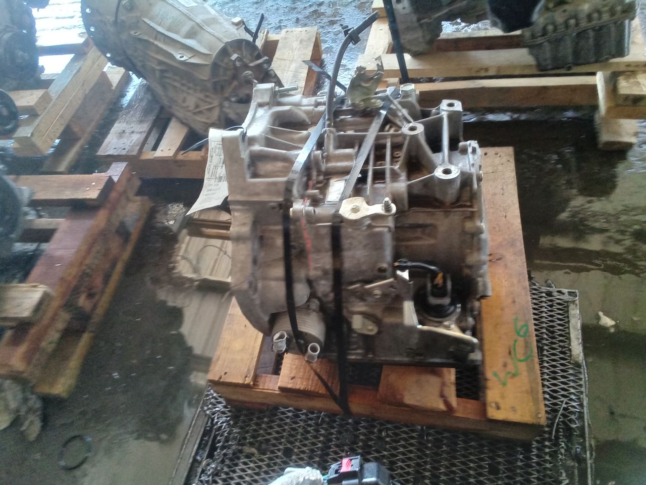 Part image 3