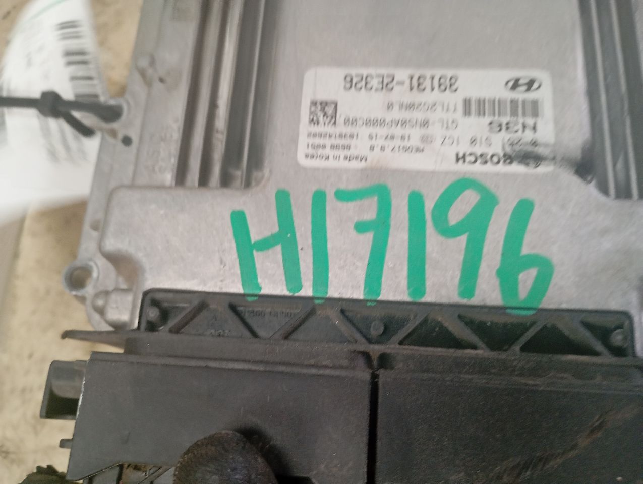 Part image 3