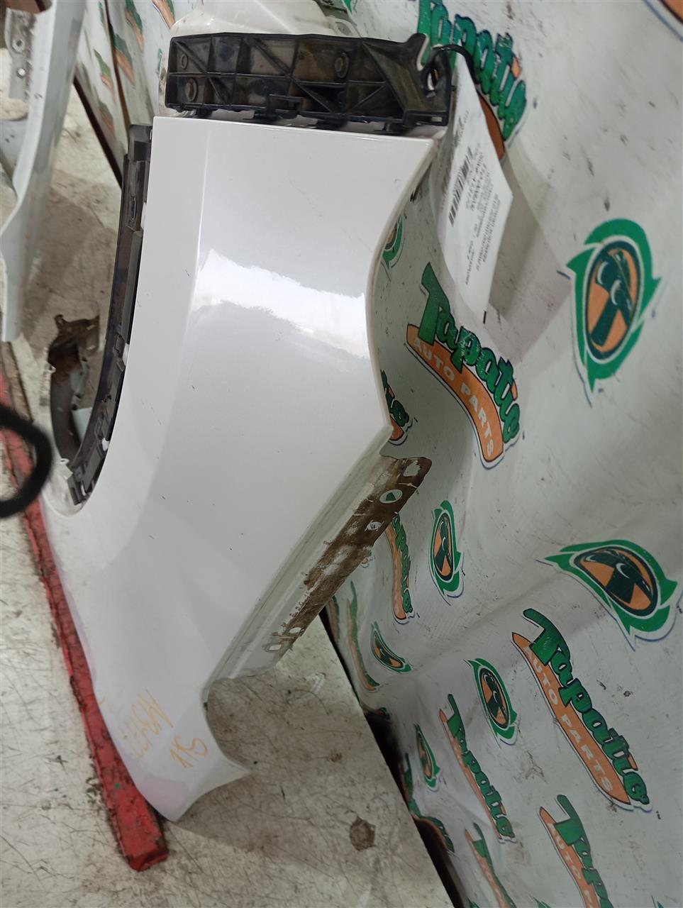 Part image 3
