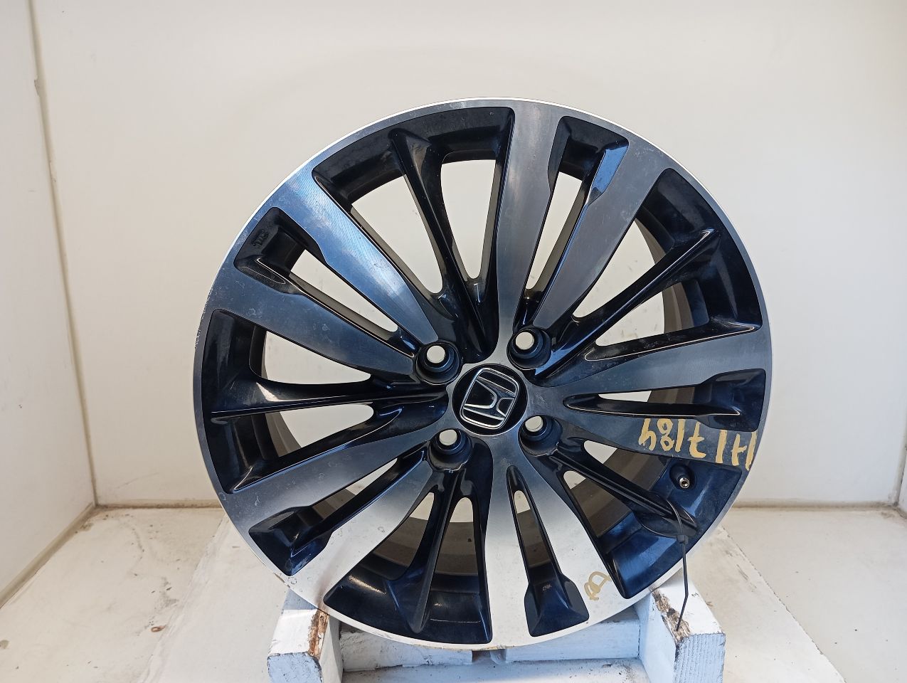 Part image 10