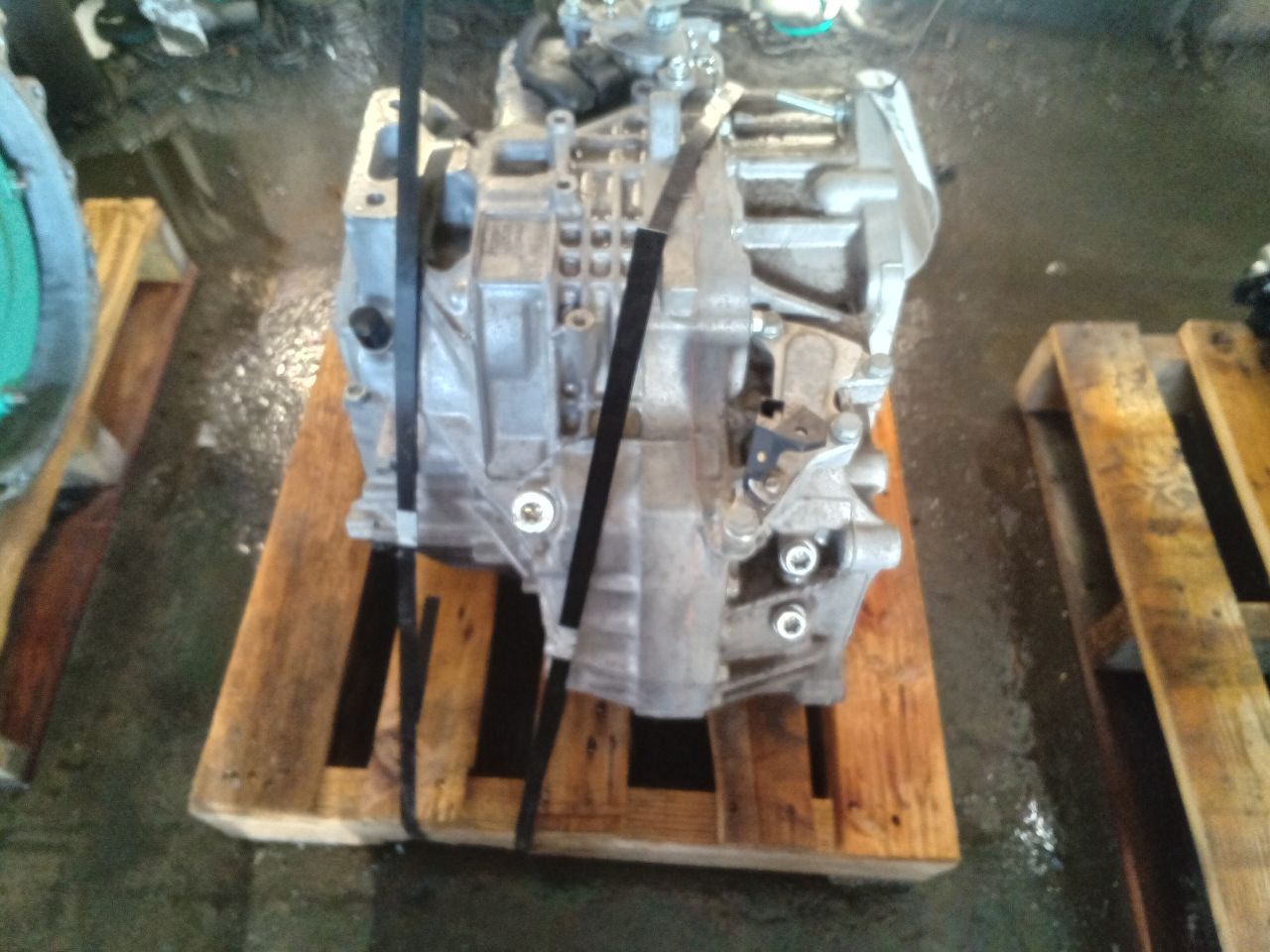 Part image 4