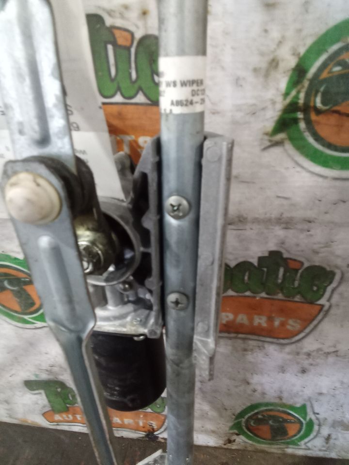 Part image 8