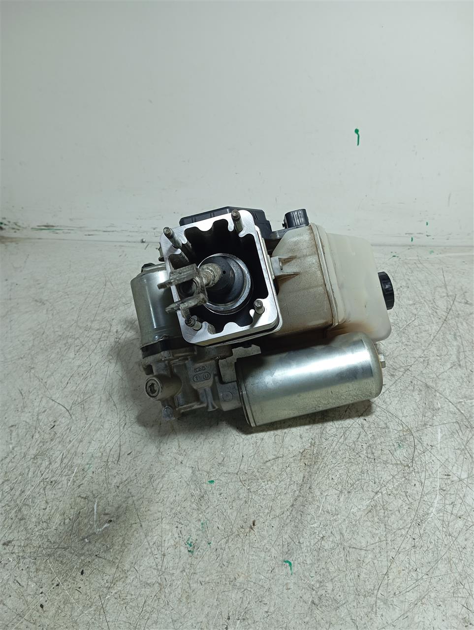 Part image 8
